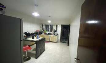 Imagem 7: Sobrado com 3 dormitórios para alugar, 228 m² por R$ 3.000,00/mês - Vila Floresta - Santo