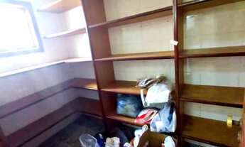 Imagem 7: Piratininga R$1.380milhões Entr R$990mil+ prest R$3.835 CEF Casa 476m² Slão 4suites copaco