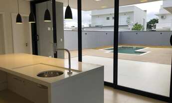 Imagem 5: Casa de condomínio Alphaville 3 com 217 m² com 3 suítes - 4 banheiros - Votorantim SP