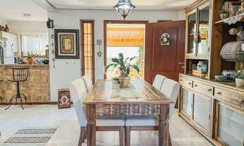 Imagem 7: Casa para venda tem 215 metros quadrados com 3 quartos em Campeche - Florianópolis - SC