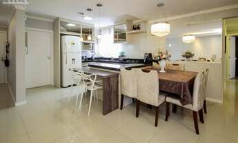 Imagem 7: Lindo e espaçoso apartamento, semi mobiliado, com ótima localização no bairro Água Verde