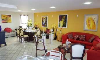 Imagem 6: 4 quartos sendo 2 suítes frente para a Praia dos Namorados