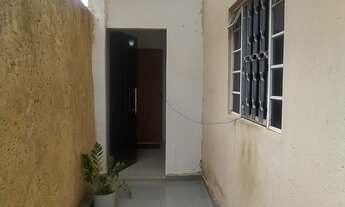 Imagem 3: ALUGO SALA Galpão / depósito com aluguel por R$700 /mês