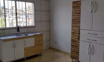 Imagem 3: Aluga-se casa no Rainha prox a Garagem da Benfica