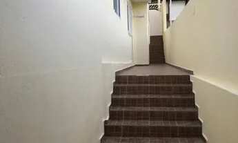 Imagem 3: Aluga-se uma linda casa , de 2 dormitórios valor 1.550,000,00 reais