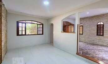 Imagem 3: Casa para Aluguel - Ermelino Matarazzo, 3 Quartos, 560 m2