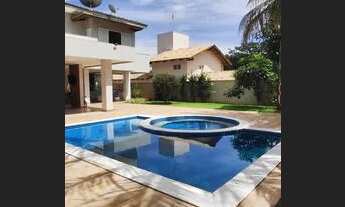 Imagem 4: Casa de condomínio sobrado para venda possui 430 metros quadrados com 3 quartos