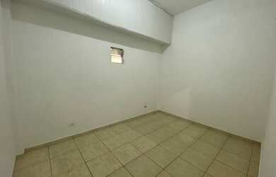 Imagem 3: Casa 1 dormitório para Locação em São Paulo, Imirim, 1 dormitório, 1 banheiro