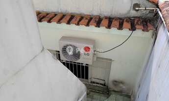 Imagem 4: Casa sobrado à venda no bairro Vila Cláudia próximo ao mercado Extra