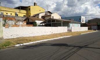 Imagem 2: Barbada! Belíssimo terreno de esquina no Sarandi/Elizabeth com casa de 3 quartos!