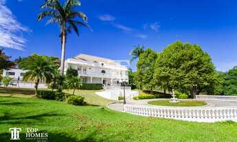 Imagem: Casa de alto padrão à venda no condomínio