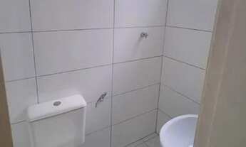 Imagem 7: Você está brincando? Uma casa pra locação com deposito caução com duas suítes, quanto?