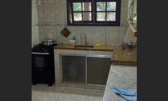 Imagem 5: Casa com 6 Quartos e Campo de Futebol