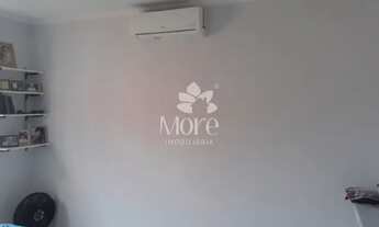 Imagem 2: VENDA de Linda Casa, 2 Quartos, Cozinha Planejada, Lavanderia e Quintal com Churrasqueira