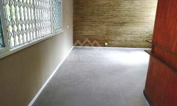 Imagem 2: Casa para Venda em Rio de Janeiro, Tijuca, 2 dormitórios, 2 banheiros