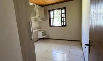 Imagem 2: Casa linear para locação com área gourmet e piscina!