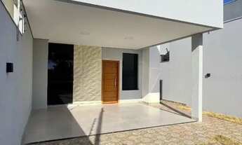 Imagem: Casa com Piscina à Venda Nova Várzea Grande