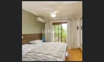 Imagem 7: Sobrado para venda possui 222 metros quadrados com 3 quartos em Ipanema - Porto Alegre - R