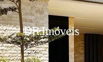 Imagem: Casa Térrea no Trianon com 4 Suítes completa