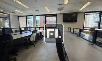 Imagem 7: Conjunto, 200 m² - venda por R$ 3.900.000,00 ou aluguel por R$ 37.140,26/mês - Vila Olímpi