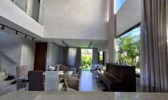 Imagem 2: Casa Tríplex Completa com Piscina e Energia Solar para locação no Alphaville Litoral Norte