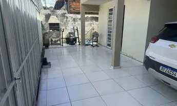 Imagem: Casa a venda na CABANAGEM com 2/4