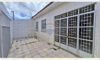 Imagem 2: Casa no Bairro Aeroporto l Venda l 5 Quartos l 3 suítes l R$ 320.000,00