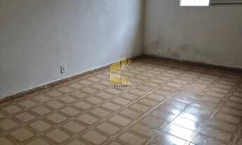 Imagem 3: Casa à locação no bairro Tupi em Praia Grande, SP. 2 dormitórios sendo 1 suíte