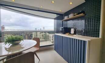 Imagem 2: Quarto e sala finamente decorado no Salvador Prime andar altíssimo