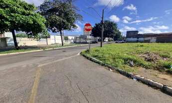 Imagem: Lote comercial de esquina com 2 frentes