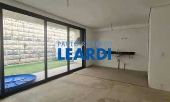 Imagem: CASA EM CONDOMÍNIO - ALPHAVILLE - SP