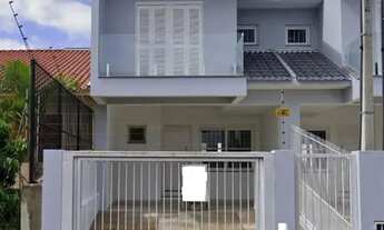 Imagem 2: Sobrado em Rua Antônio Ângelo Carraro - Jardim Sabará - Porto Alegre/RS