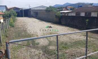 Imagem 5: Galpão disponível para locação anual em Araçatuba - Imbituba/SC