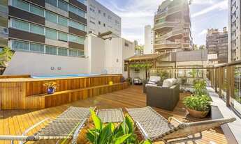 Imagem: Cobertura frente a Praça da Encol