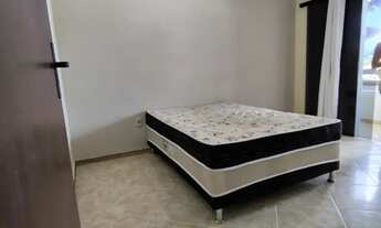 Imagem 3: Vendo casa duplex em condomínio, 2 suítes, demais dependências e 2 vagas garagem