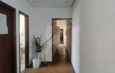 Imagem 3: No Coração da Liberdade! Sobrado com 200m² e Diversas Salas Ideal para o seu Negócio