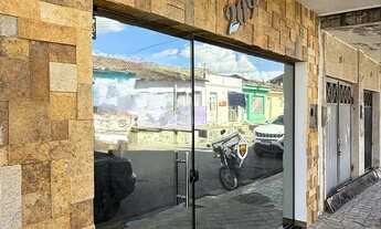 Imagem 2: Alugo este ponto já equipado com ar-condicionado