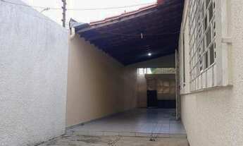 Imagem 2: Casa para Venda em Teresina, Vale Quem Tem, 3 dormitórios, 1 suíte, 2 banheiros, 3 vagas