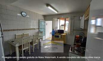 Imagem 6: Casa ampla, 2 dormitórios, 2 banheiros, 2 vagas e edícula