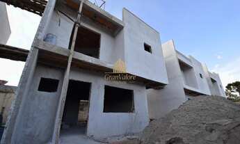 Imagem: Sobrado novo em condomínio com 03 quartos