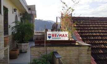 Imagem 6: Casa de esquina no Bairro São Pedro com vaga para 3 carros