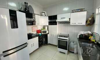 Imagem 6: Casa com 3 quartos, sendo 1 suíte, todos com ar condicionado, cozinha ampla