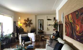 Imagem 5: VENDA- Belíssima Casa com 4 quartos(sendo 2 suítes) em Saldanha Marinho - Petrópolis - RJ