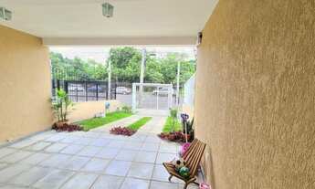 Imagem: Porto Alegre - Casa Padrão - Guarujá/