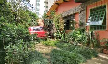 Imagem 5: Linda casa térrea com ampla área externa! AC: 209m² AT: 420m² - Rua Cancioneiro de Evora