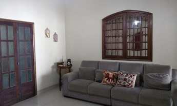 Imagem 5: VENDO CASA EXCELENTE de 4 quartos, sendo 1 suíte, em um dos melhores bairros da cidade