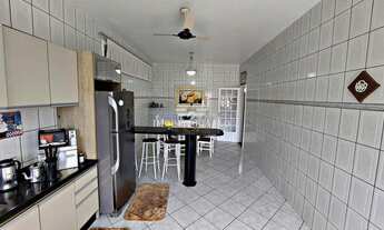 Imagem 7: Casa à venda no Centro de Imbituba em terreno de 400m²