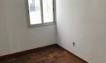 Imagem 5: Apto amplo 2 dorm, 75 m privativos, reformado, sol nascente, na São Manoel, 1900 por R$ 19