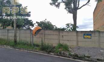 Imagem 3: Terreno Bem Localizado e Ótima Topografia