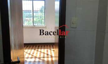 Imagem 4: APARTAMENTO EM RUA NOBRE, PLANTA DIFERENCIADA, 01 POR ANDAR. IMPERDÍVEL!!